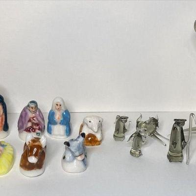 https://www.ebay.com/itm/126144272616 CV1080 MINIATURE NATIVITY SETS, LA MADELIENE CHINA AND VENETIAN GLASS