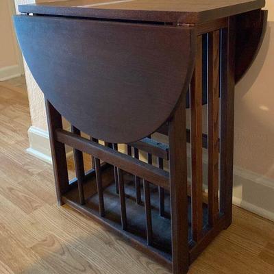 https://www.ebay.com/itm/126133963965 CV1010 CONVERTIBLE END TABLE WITH STORAGE