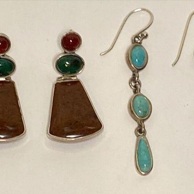 https://www.ebay.com/itm/115947215188 CV1099 STERLING SILVER LOT, 2 PAIRS OF STONE EARRINGS