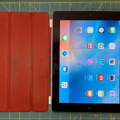 https://www.ebay.com/itm/126144273790 CV1086 TABLET IPAD 2 MC769LL/A 16GB WITH COVER AND CHARGE CORD Bundled