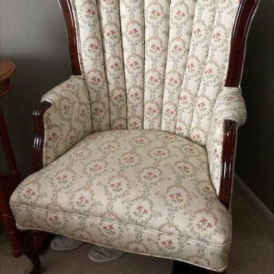 https://www.ebay.com/itm/115940236889 CV1023 WHITE VINTAGE WINGED BACK CHAIR WITH FLORAL DESIGN