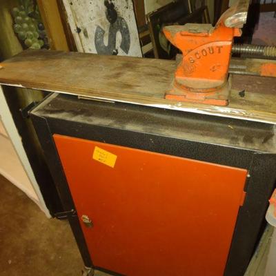 tool chest roll around and vise