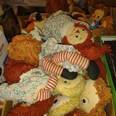 2 boxes of raggedy dolls, many anns just a few andys, some clothing