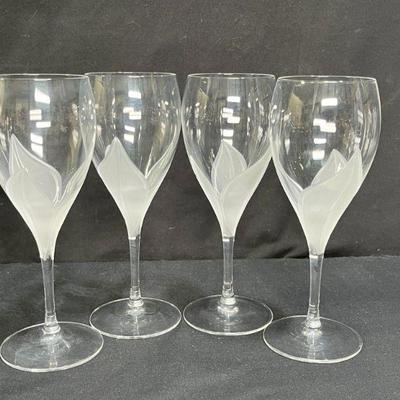 Cristal D'Arques Durand Linette Wine Glasses
