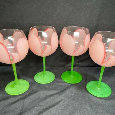 Gloria Vanderbilt Tulip Wine Glasses