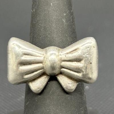 925 Silver Bow Ring