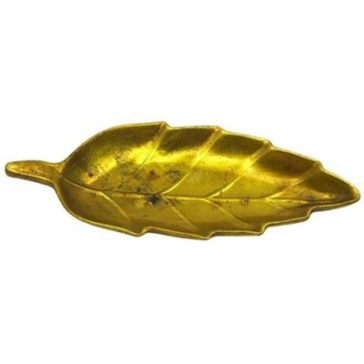 Lot 161  
Ceramic Gold Leaf Trinket Dish Made in USA
