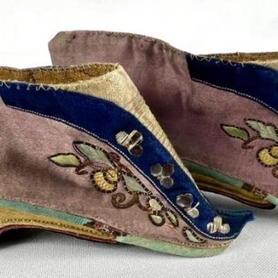 #13 â€¢ Antique Lilac Satin Chinese Lotus Shoes
