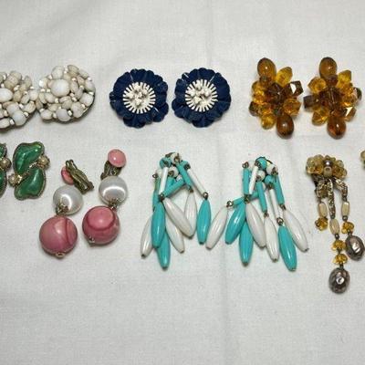 Vintage Costume Jewelry
