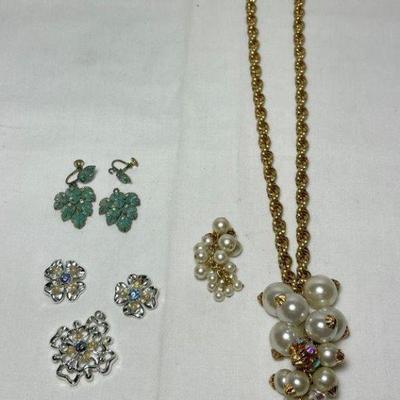 Vintage Costume Jewelry