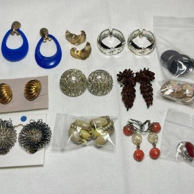 Vintage Costume Jewelry