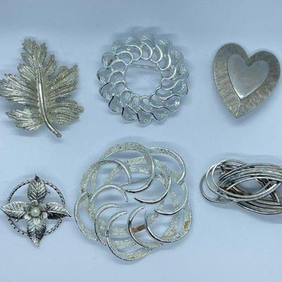Vintage Costume Jewelry