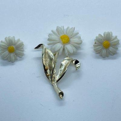 Vintage Costume Jewelry
