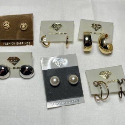 Vintage Costume Jewelry