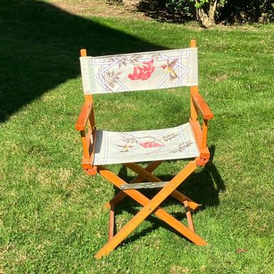 COMMANDER DIRECTORS CHAIR | Vintage Directors Chair by the Commander Chair Company, Baxter, Tennessee. All wood frame with a green...