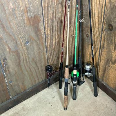 VINTAGE RODS & REELS ZEBCO, SHAKESPEARE & SOUTH BEND | Vintage Lot of Rods & Reels: (1) Zebco Z58 Reel & 4486 5â€™ Rod. (1) Zebco 4440...