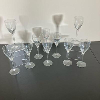 (10PC) LENOX FIRELIGHT CLEAR STEMWARE | Ten Lenox Firelight Clear Blown Glass Wines. Pattern is discontinued, produced from 1987-2010....