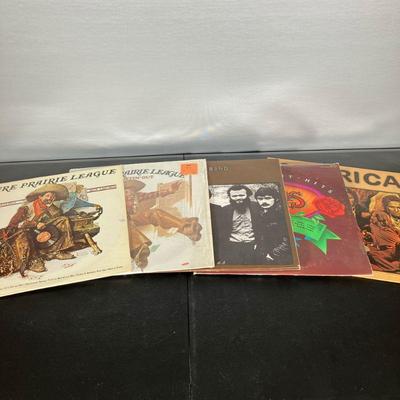 (5PC) PURE PRAIRIE LEAGUE, THE BAND & AMERICA RECORDS VINYL | Includes: 5/LSP4650; LSP-4769; STAO 132; ABCX-801-2; BS 2576.
