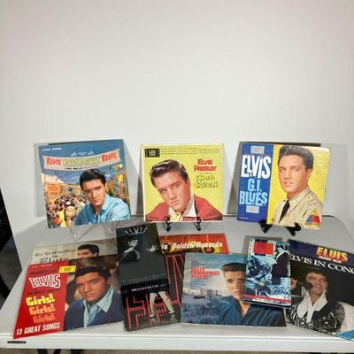 (13PC) ELVIS PRESLEY RECORDS VINYL, CD & BOOK COLLECTION | GI Blues, Roustabout, King Creole, Christmas Album, Elvis NBC Special, Girls!...