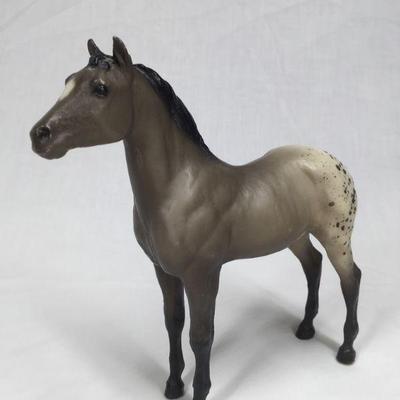 BID NOW AT
harmonyroadestates.com