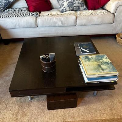 black lacquered coffee table 
