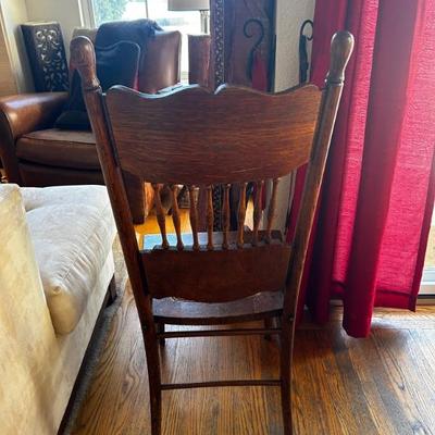 set of 4 antique oak chairs 