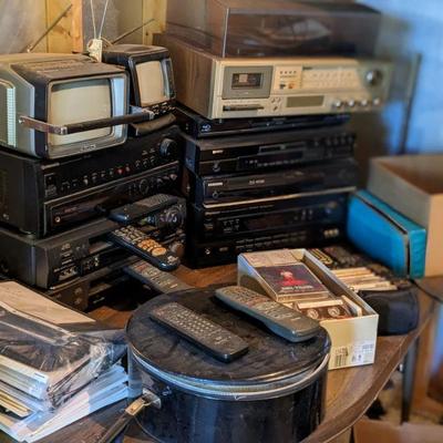 Vintage Audio, All Works!