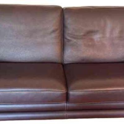 2 High End super comfy Leather couch furniture Set