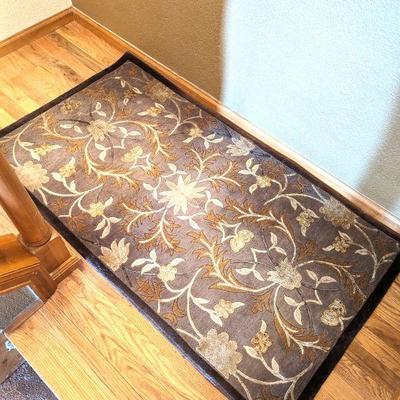 Hand Hooked Brown Floral Area Rug