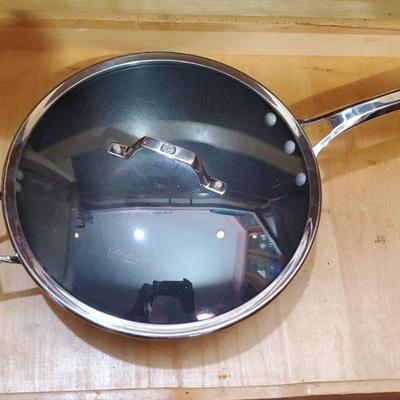 Calphalon Pan (13.25")