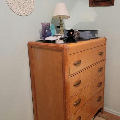 Light Oak Chest of Drawers