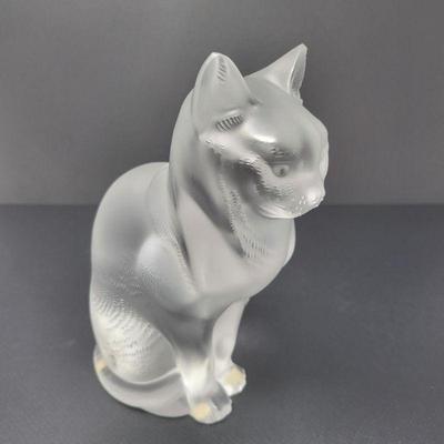 Lalique crystal sitting cat