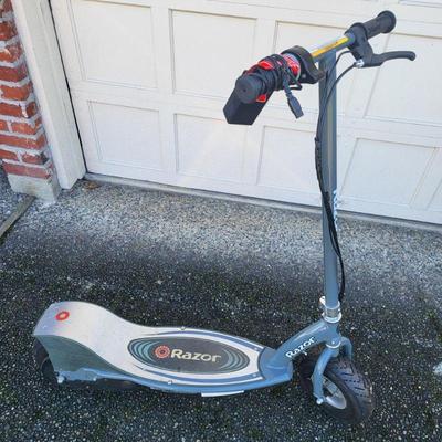 Razor Electric (battery operated) Scooter