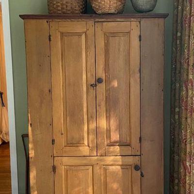 Antique pine cupboard 