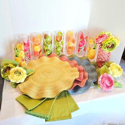 Colorful Summer Collection of Plastic Ice Tea Cups, Scalloped Placemats, Napkins and Flower Napkin Rings