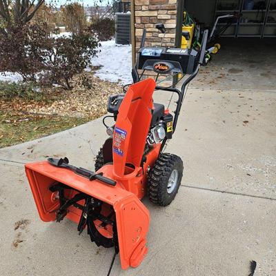 Snow Blower Ariens Compact 24 Model # 920021 - Works well