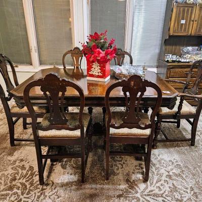 Antique dining table with butterfly leaf and chairs