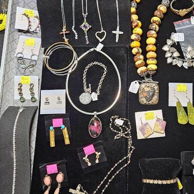 Diane Malouf necklace
