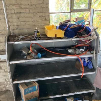 Miscellaneous garage items to peruse 