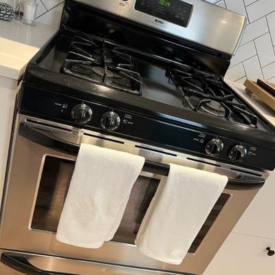 KENMORE gas stove
