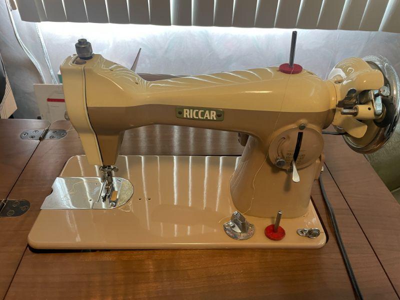 VINTAGE ESTATE MOVED TO STORE; ART DECO FISH BOWL STAND, EASTLAKE