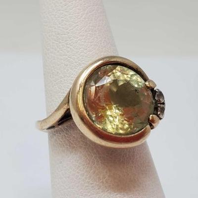 #806 â€¢ 10k Peridot Semi-Precious Stone Gold Ring With Dimond Accents ,6g
