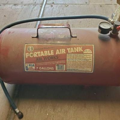 #3528 â€¢ Midwest Products 7 Gallon Air Tank
