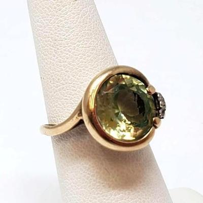 #802 â€¢ 10k Peridot Semi-Precious Stone Gold Ring With Dimond Accents ,6g

