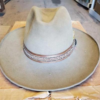 #3070 â€¢ Winchester Limited Edition Cowboy Hat
