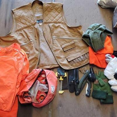 #3102 â€¢ Mout'n Praire Vest, Beenies, Gloves, Knives, First Aid Supplies
