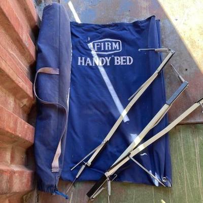 #6534 â€¢ Firm Handy Bed with Storage Case
