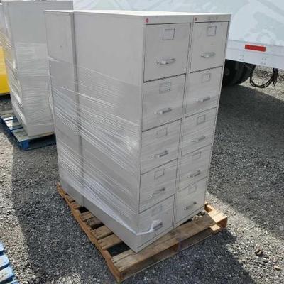 #2806 â€¢ (3) Metal Filing Cabinets
