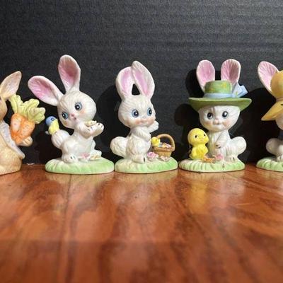 Lefton ceramic Easter bunniesx5 (4â€)