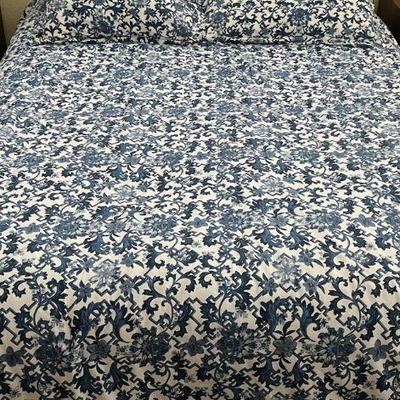 MMF185 Ralph Lauren Queen Size Comforter & Shams